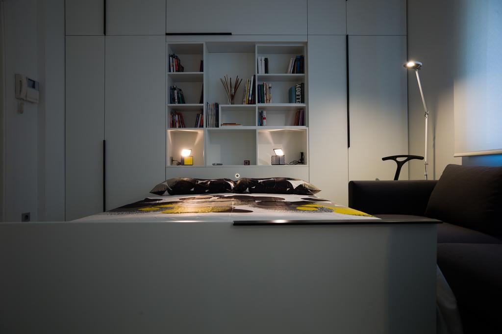 Stylish Mini In The Heart Of Milano Apartment Стая снимка