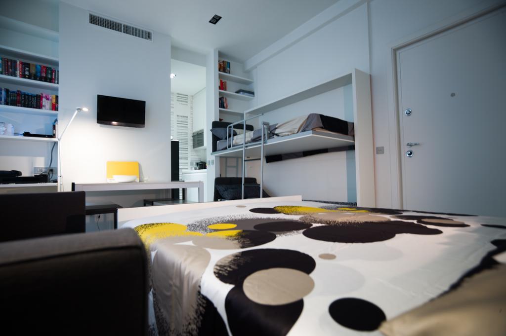 Stylish Mini In The Heart Of Milano Apartment Стая снимка