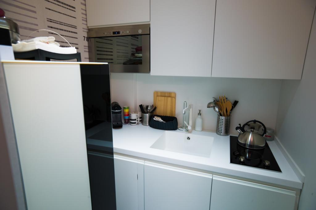 Stylish Mini In The Heart Of Milano Apartment Стая снимка