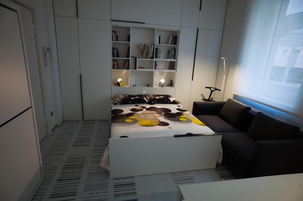 Stylish Mini In The Heart Of Milano Apartment Стая снимка