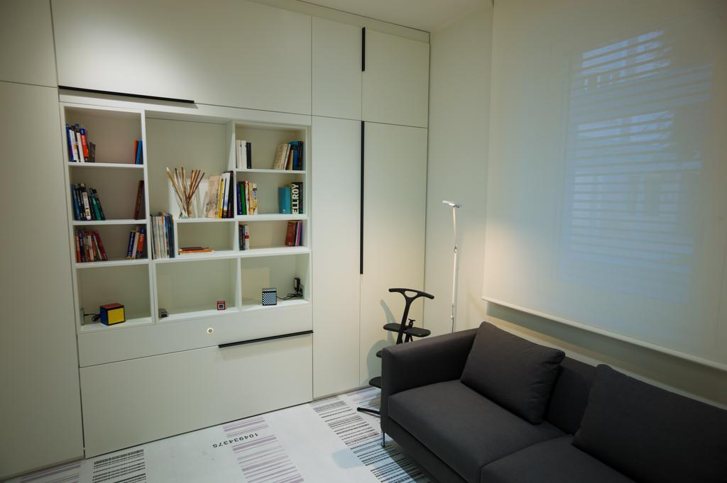 Stylish Mini In The Heart Of Milano Apartment Стая снимка